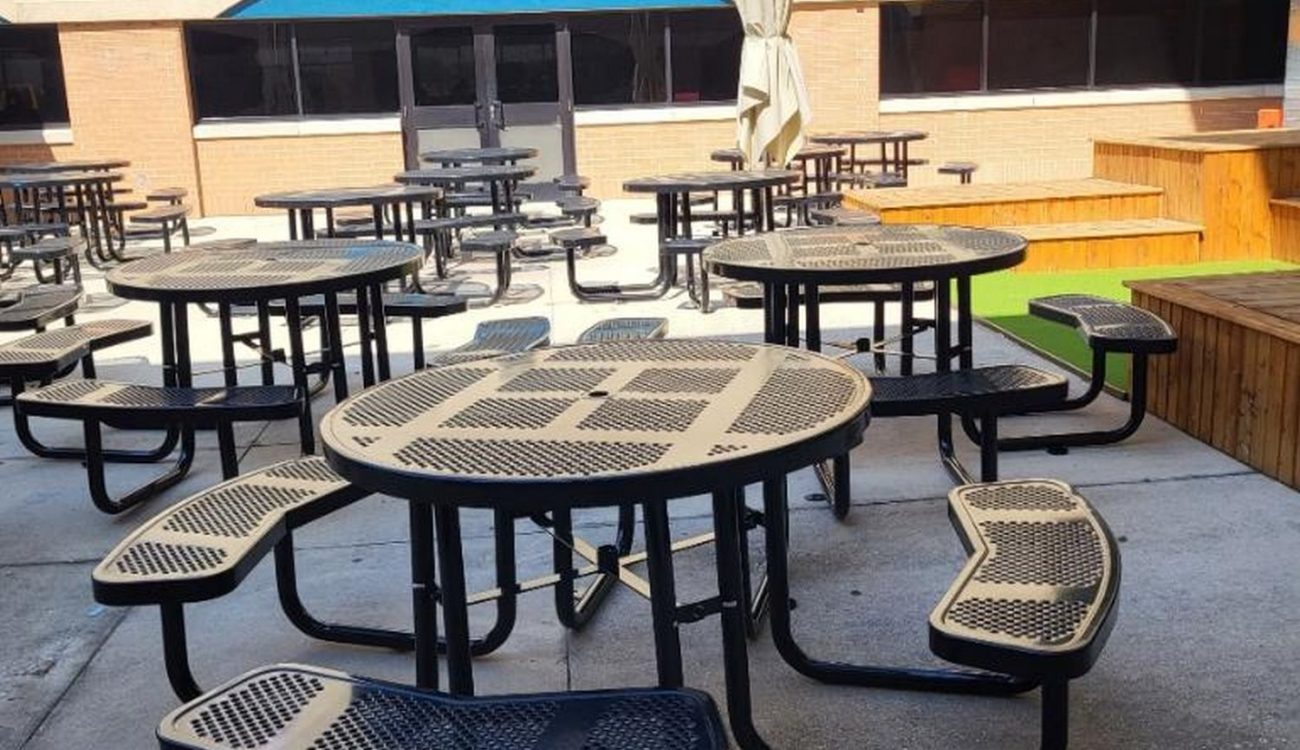 alamo-csr-outdoor-furniture-02